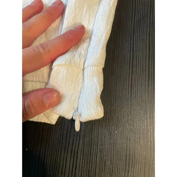 Zara White Cropped Mesh Puff Sleeve Swiss Dot Top - Picture 10 of 10